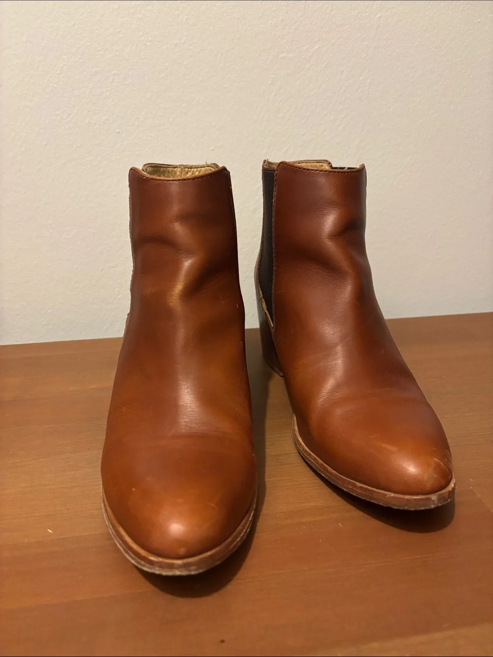 Nisolo Leather Chelsea Ankle Boots in Brandy